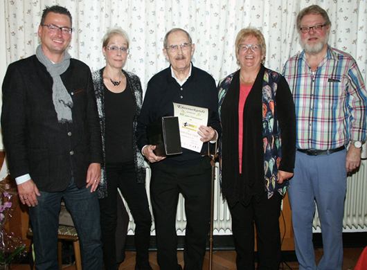 von links: 2. Bürgermeister Hans-Peter Neumann, Claudia Lodes, Ernst Viertl, Brigitte Brand, Gerd Rudolph